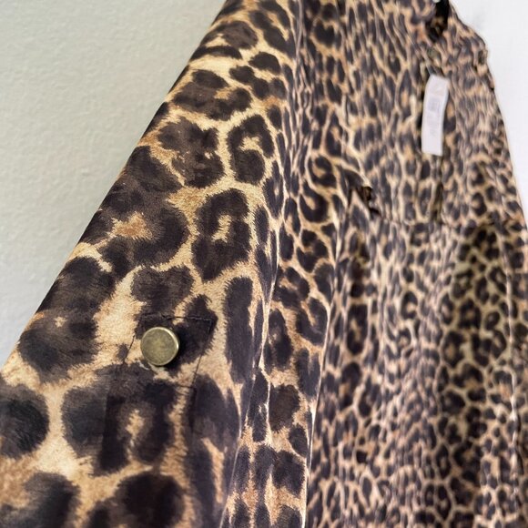 NEW Ann Taylor Womens 12 Animal Print Blouse Roll Tab Sleeve Button Up Shirt Top - Picture 10 of 11